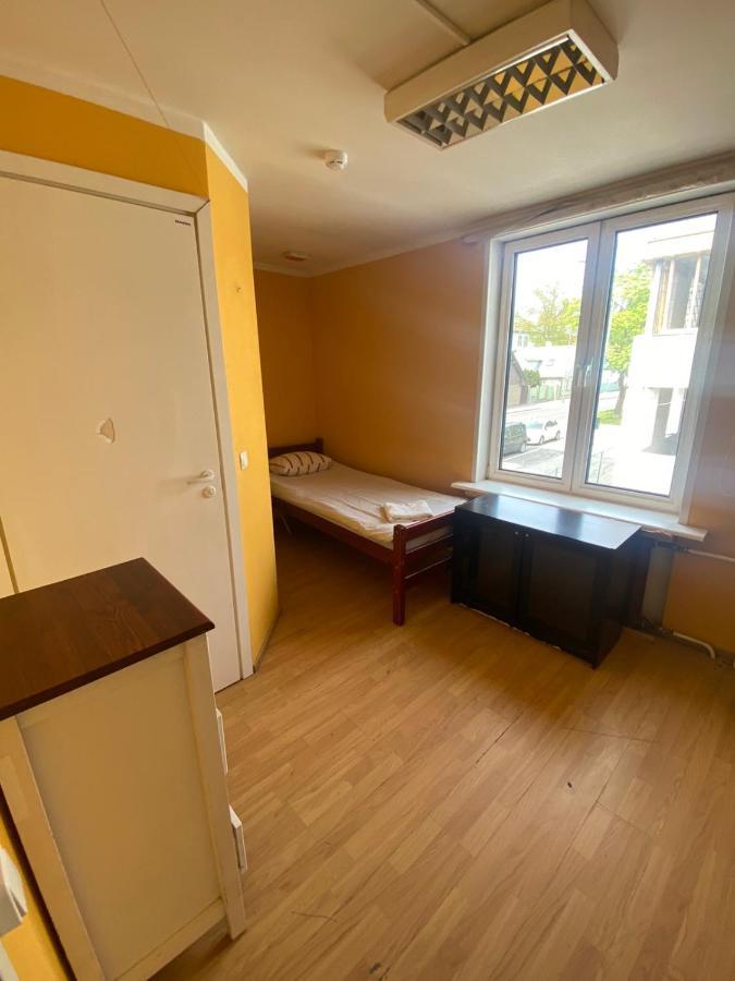 Telliskivi Hostel Tallin Zewnętrze zdjęcie